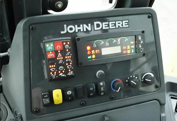 Экскаватор John Deere Е380 LC
